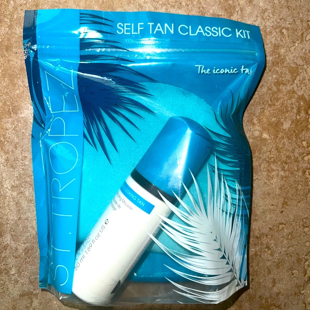 New sealed in bag St Tropez original self tan kit